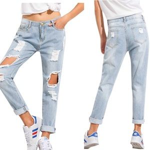 NWOT Women's Ripped Boyfriend Jeans